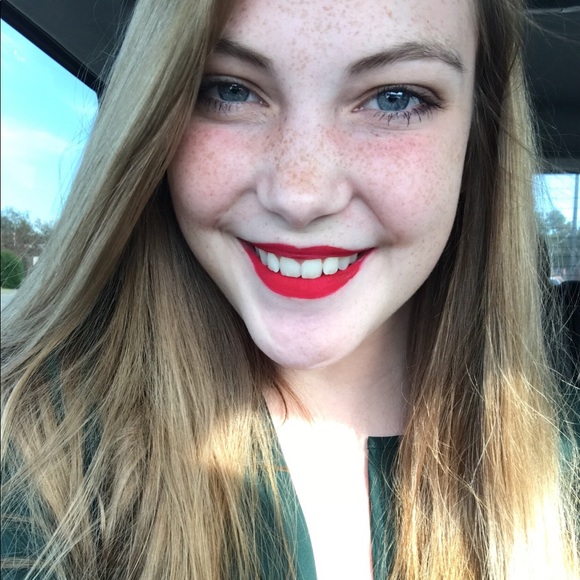 Meet your Posher, Casey - Picture 1 of 1